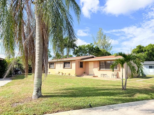 1200 NW 18th Street, Fort Lauderdale, FL 33311
