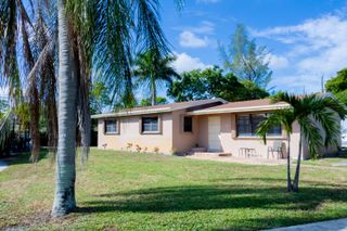 1200 NW 18th Street, Fort Lauderdale, FL 33311