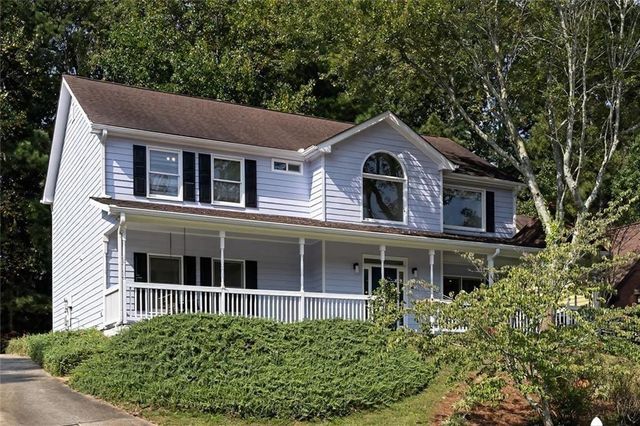 431 Thornbush Trace, Lawrenceville, GA 30046