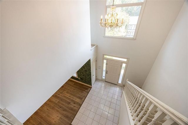 431 Thornbush Trace, Lawrenceville, GA 30046