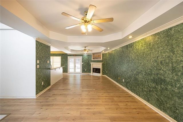 431 Thornbush Trace, Lawrenceville, GA 30046