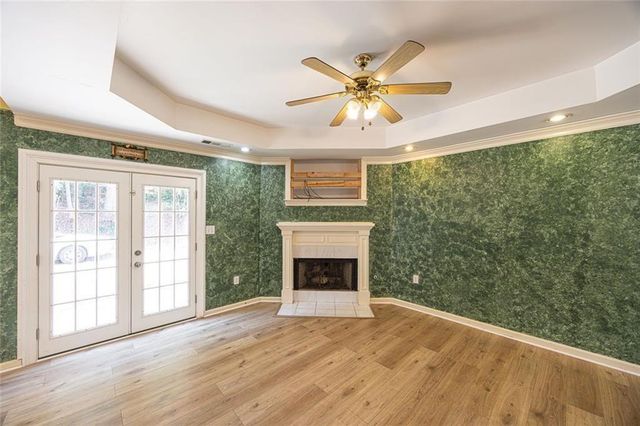 431 Thornbush Trace, Lawrenceville, GA 30046