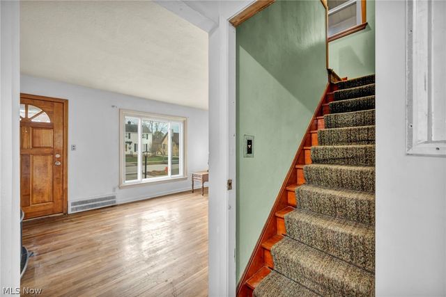 4157 W 157th Street, Cleveland, OH 44135