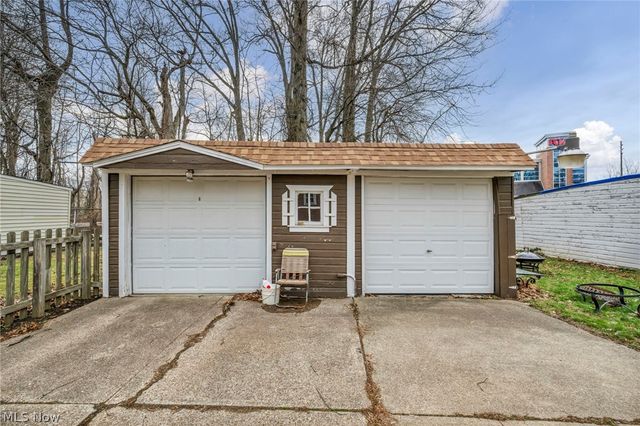 4157 W 157th Street, Cleveland, OH 44135