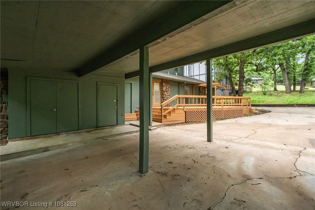1718 Prestwick Drive, Fort Smith, AR 72908