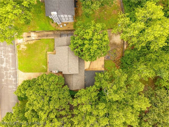 1718 Prestwick Drive, Fort Smith, AR 72908