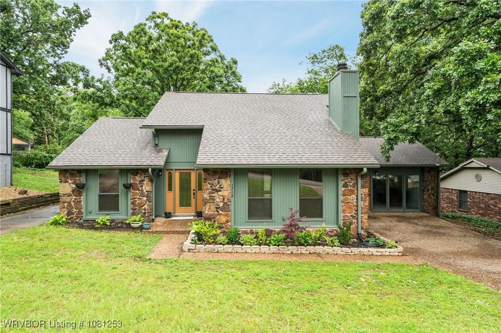 1718 Prestwick Drive, Fort Smith, AR 72908