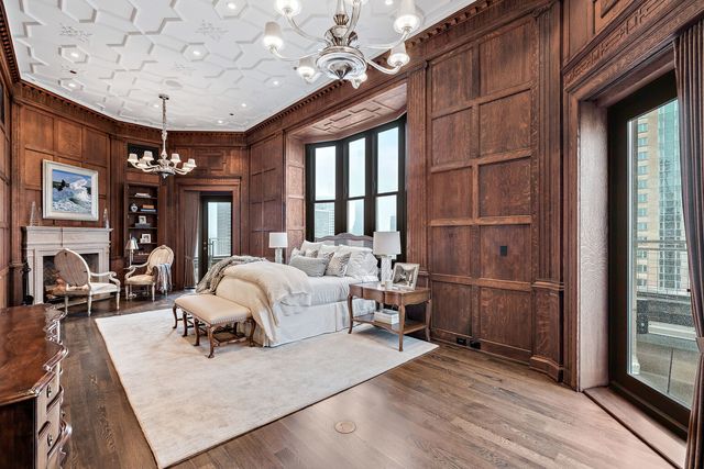 159 E Walton Place PH, Chicago, IL 60611