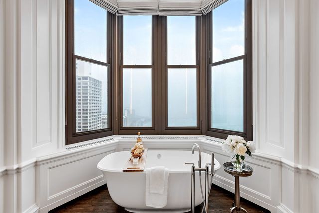 159 E Walton Place PH, Chicago, IL 60611