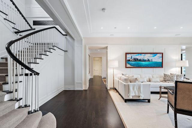 159 E Walton Place PH, Chicago, IL 60611