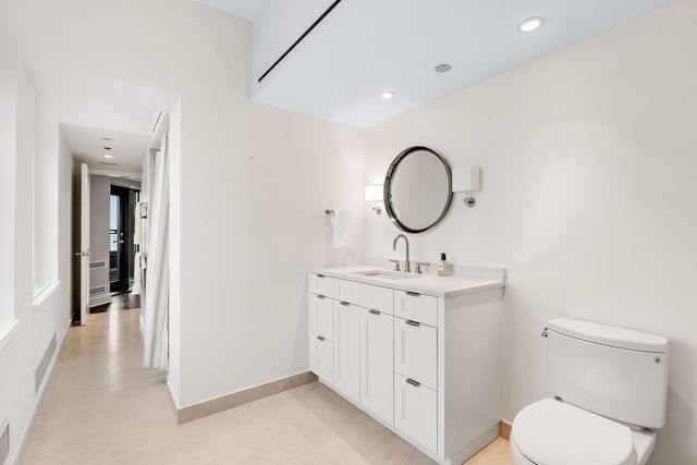 159 E Walton Place PH, Chicago, IL 60611