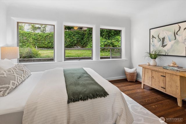 15 Fulton Street, Seattle, WA 98109