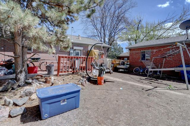 11337 Fowler Drive, Northglenn, CO 80233