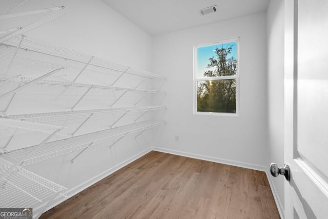 3955 Alderstone Drive, Flowery Branch, GA 30542