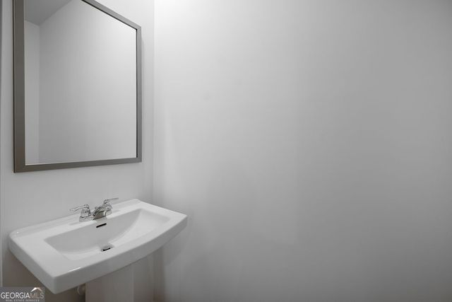 3955 Alderstone Drive, Flowery Branch, GA 30542