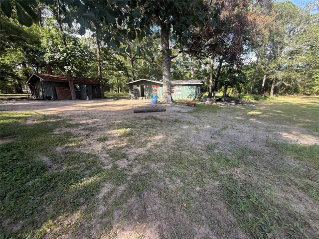1173 A County Road 370, Splendora, TX 77372