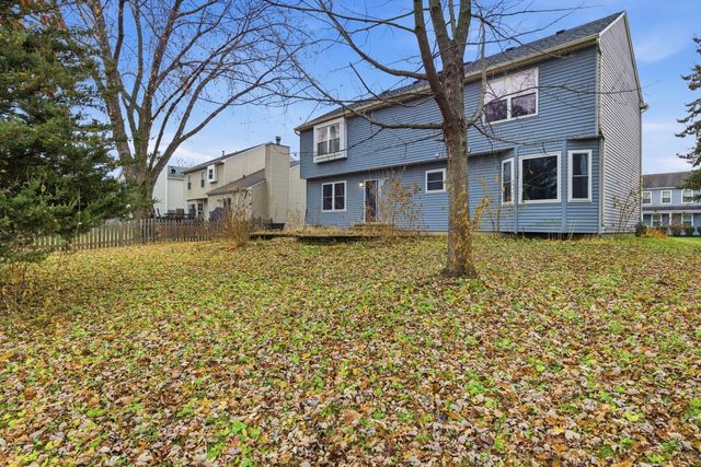 2860 Bridgeport Lane, Aurora, IL 60504