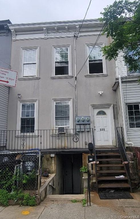 535 Jerome Street, Brooklyn, NY 11207