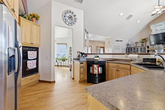 7517 County Road 306, Parachute, CO 81635