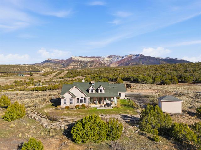7517 County Road 306, Parachute, CO 81635