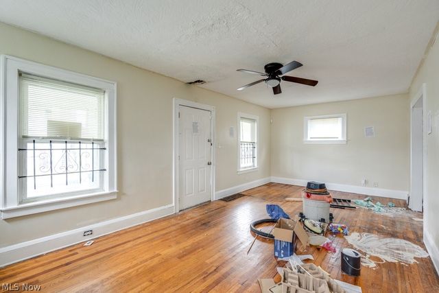 3694 E 143rd Street, Cleveland, OH 44120