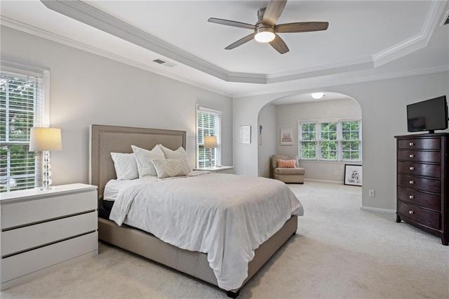 5724 Vinings Retreat SW Way, Mableton, GA 30126