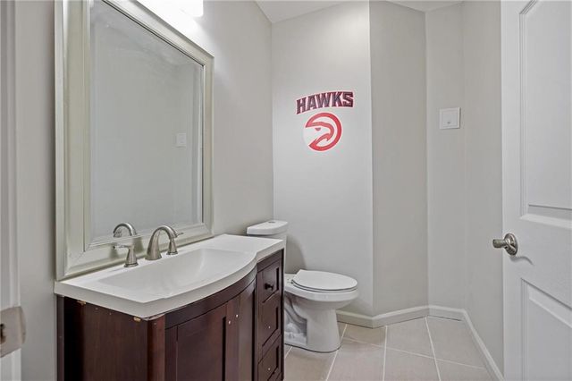 5724 Vinings Retreat SW Way, Mableton, GA 30126