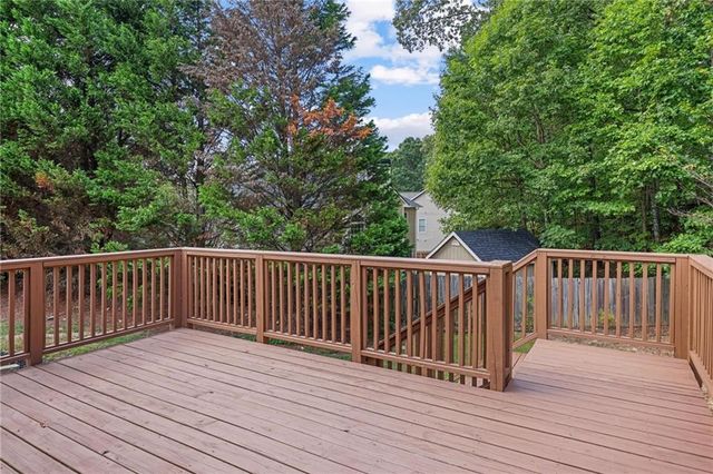 5724 Vinings Retreat SW Way, Mableton, GA 30126