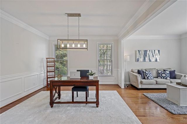 5724 Vinings Retreat SW Way, Mableton, GA 30126