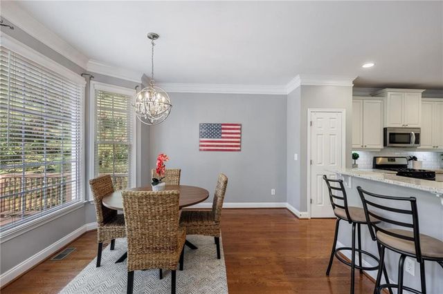 5724 Vinings Retreat SW Way, Mableton, GA 30126