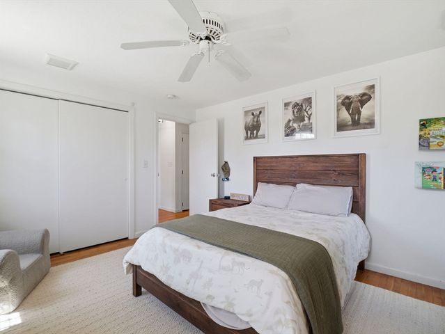 4 Donny Dr, Franklin, MA 02038