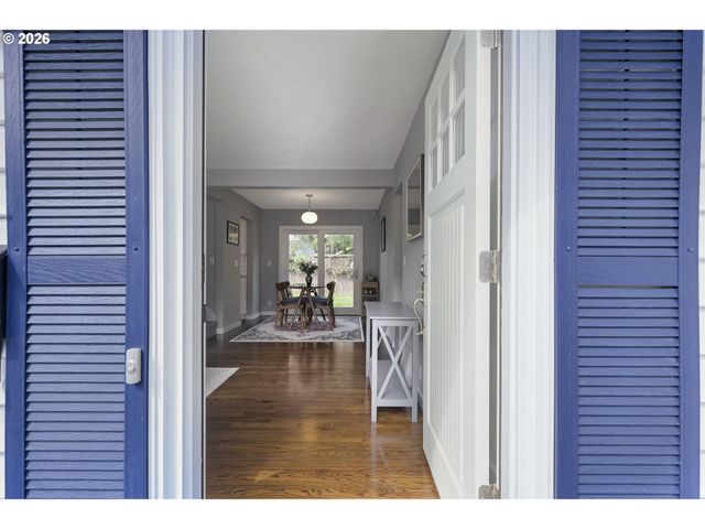10236 N SMITH St, Portland, OR 97203