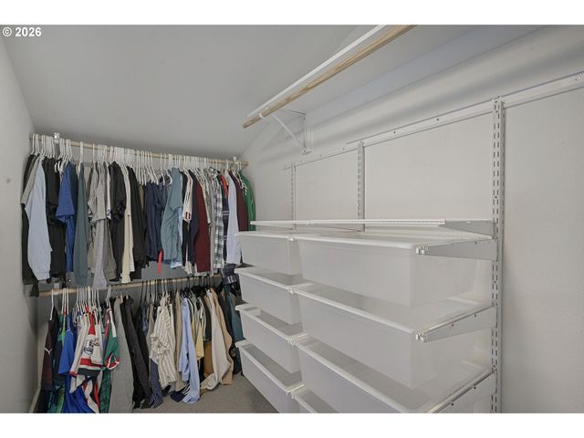 10236 N SMITH St, Portland, OR 97203