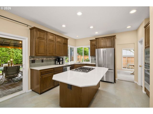 5324 Sw WICHITA St, Tualatin, OR 97062