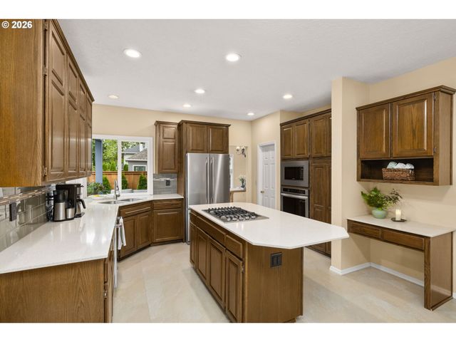 5324 Sw WICHITA St, Tualatin, OR 97062