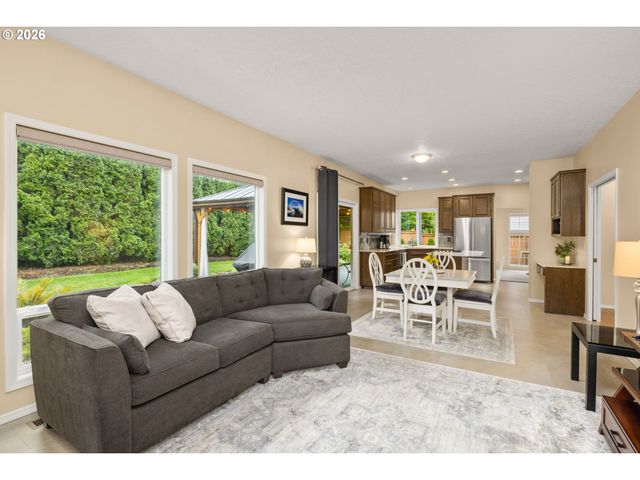 5324 Sw WICHITA St, Tualatin, OR 97062