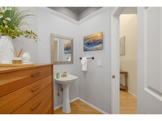 5324 Sw WICHITA St, Tualatin, OR 97062