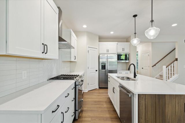 6627 Chaffey Creek Trail, Richland, MI 49083