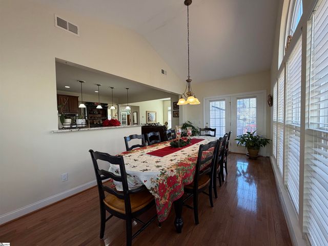 402 Winding River Lane, Simpsonville, SC 29681