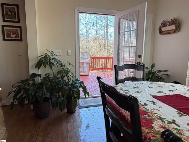 402 Winding River Lane, Simpsonville, SC 29681