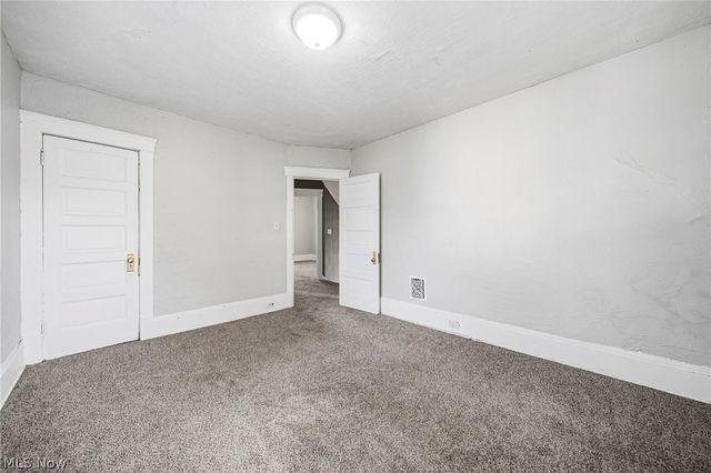 9008 Birchdale Avenue, Cleveland, OH 44106