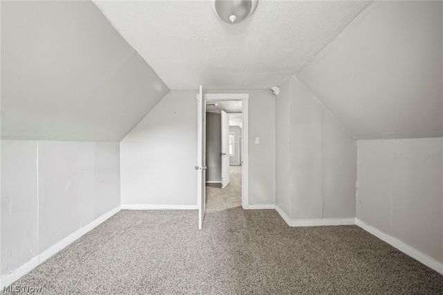9008 Birchdale Avenue, Cleveland, OH 44106