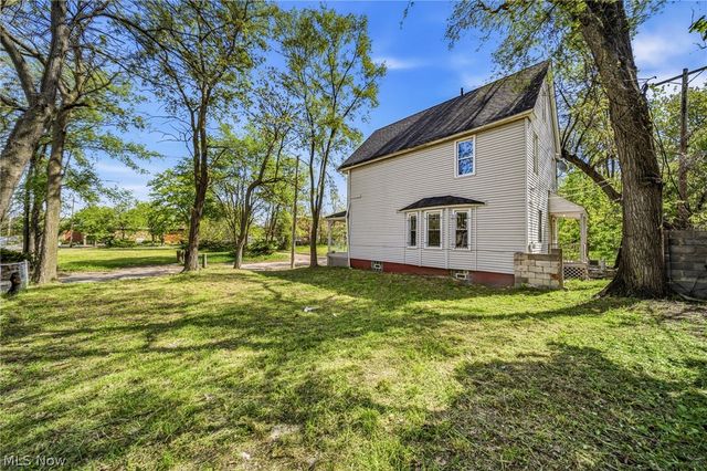 9008 Birchdale Avenue, Cleveland, OH 44106