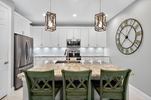 21039 SW Modena Way, Port St Lucie, FL 34986