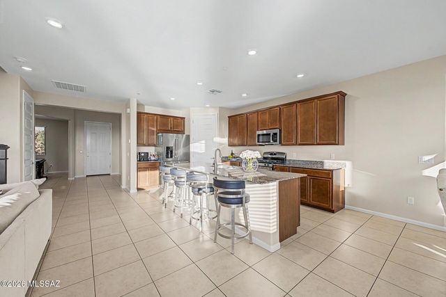 17428 S Nicholas Falls Drive, Vail, AZ 85641