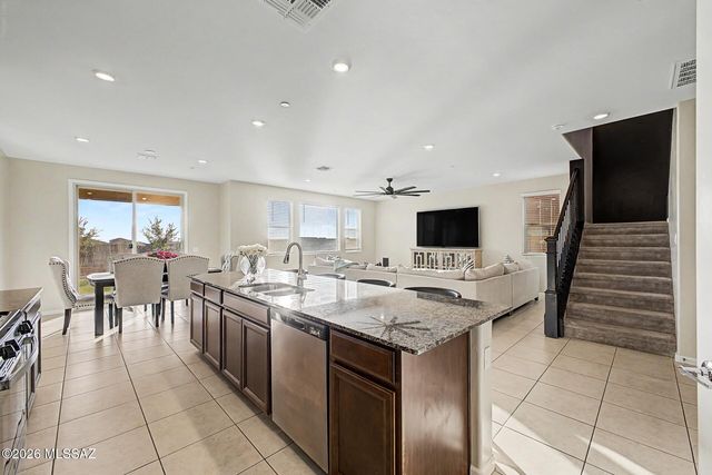 17428 S Nicholas Falls Drive, Vail, AZ 85641