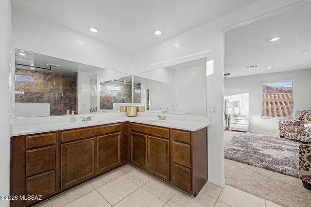 17428 S Nicholas Falls Drive, Vail, AZ 85641