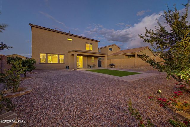 17428 S Nicholas Falls Drive, Vail, AZ 85641