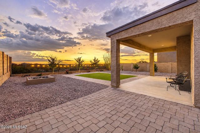 17428 S Nicholas Falls Drive, Vail, AZ 85641