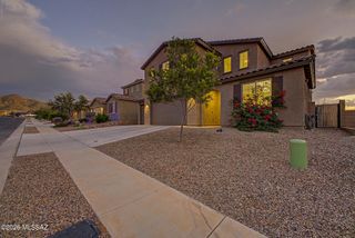 17428 S Nicholas Falls Drive, Vail, AZ 85641
